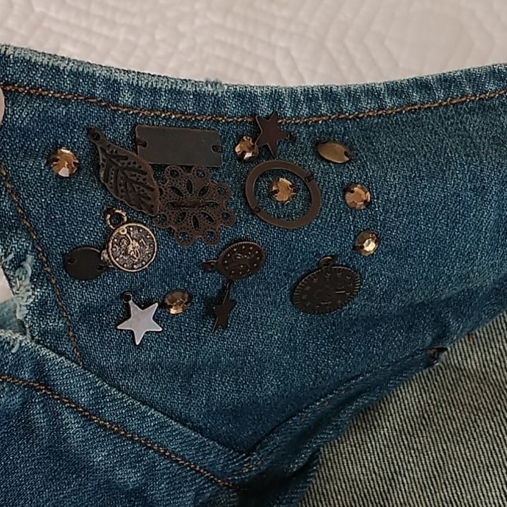 ADL by Adilisk distressed Jean With Embellishments Sz S - Picture 6 of 14